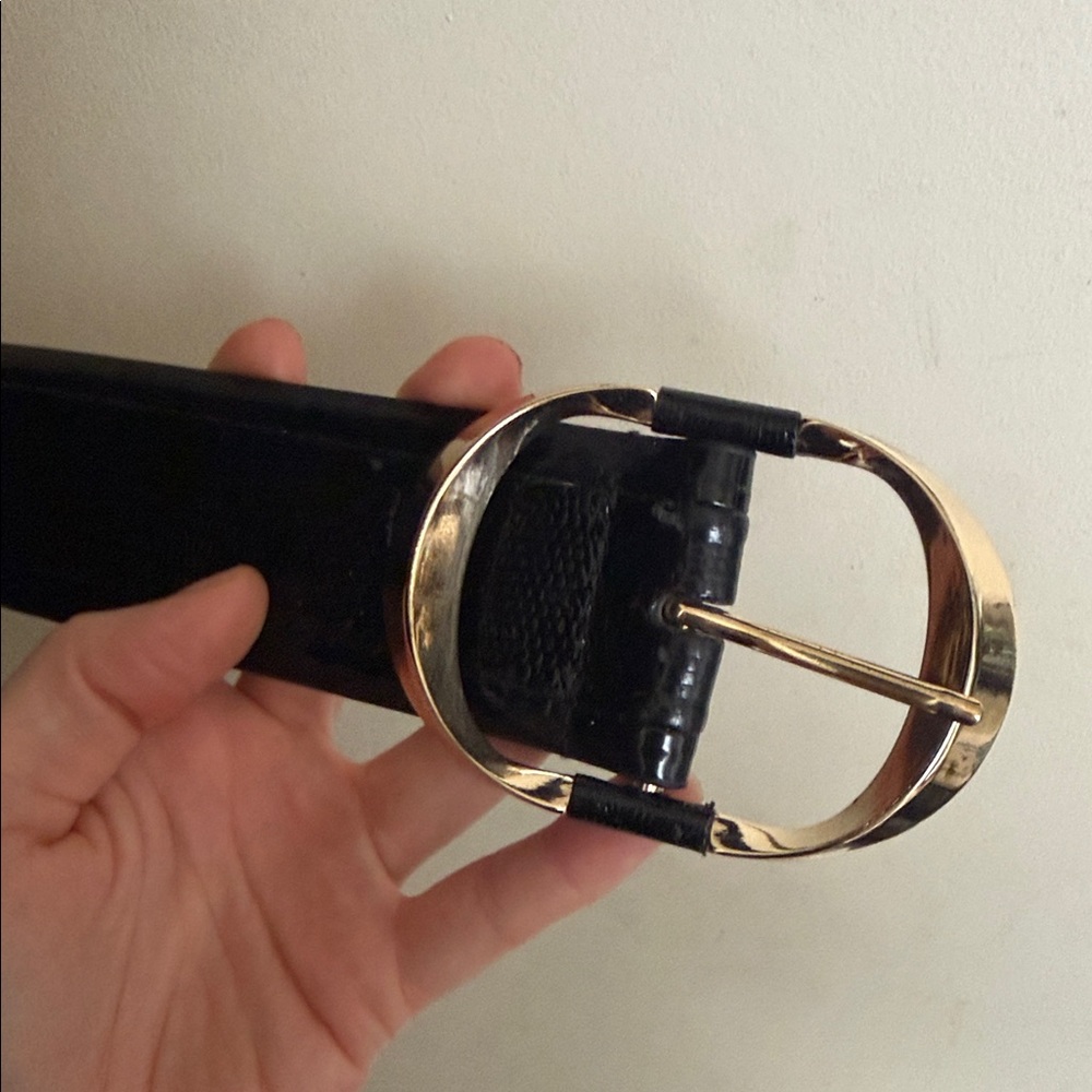 WHBM Elastic belt patent genuine leather large belt buckle black womens sz M